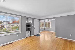 5118 N Yale St, Portland, OR 97203 - Photo 2