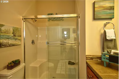 10415 NE Avery Way, Hillsboro, OR 97006 - Photo 26