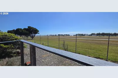 94120 Strahan St #113, Gold Beach, OR 97444 - Photo 20