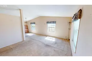 94120 Strahan St, Gold Beach, OR 97444 - Photo 8