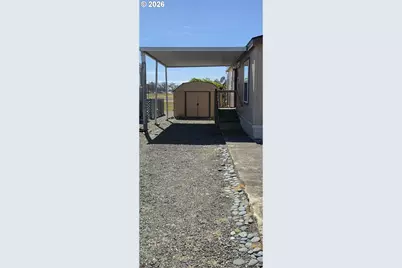 94120 Strahan St #113, Gold Beach, OR 97444 - Photo 16