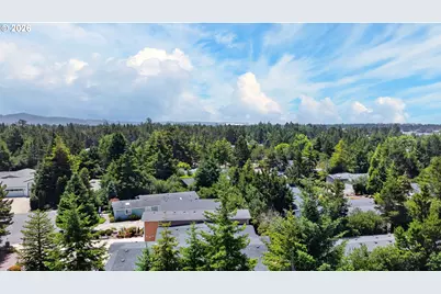 438 Sherwood Loop, Florence, OR 97439 - Photo 34