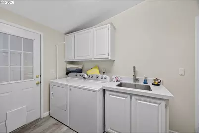 438 Sherwood Loop, Florence, OR 97439 - Photo 26