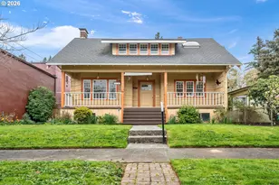 7462 N Dwight Ave, Portland, OR 97203 - Photo 2