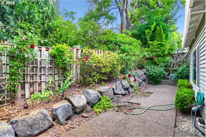 4661 NW Union Hills Ter, Beaverton, OR 97006 - Photo 34