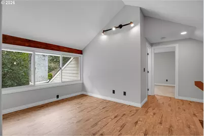 14890 SW Village Ln, Beaverton, OR 97007 - Photo 38