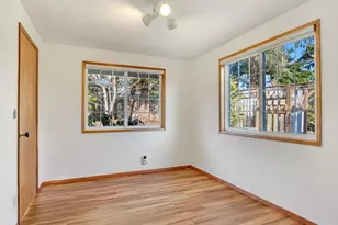 30 W Kensington Ave, Astoria, OR 97103 - Photo 26