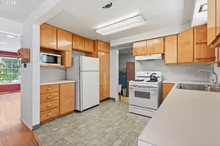 1321 SE 152nd Pl, Portland, OR 97233 - Photo 16