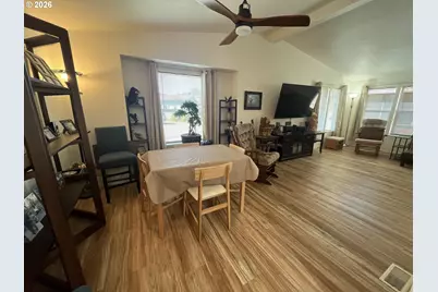 100 River Bend Rd #91, Reedsport, OR 97467 - Photo 8