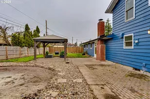 2230 Viewmont Ave, Springfield, OR 97477 - Photo 34