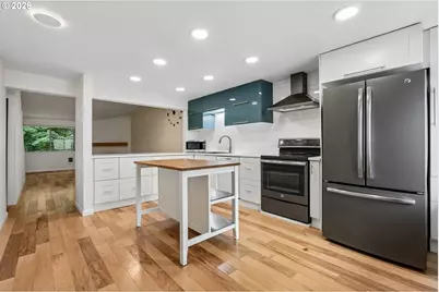 14946 SW 109th Ave, Portland, OR 97224 - Photo 10