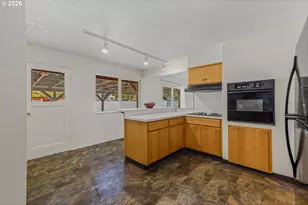 2764 Columbia Blvd, Saint Helens, OR 97051 - Photo 10