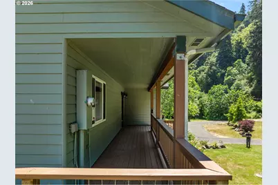 41459 State Highway 38, Reedsport, OR 97467 - Photo 6