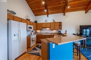 1323 Village Loop, Bandon, OR 97411 - Photo 16