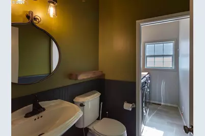 3985 Shenstone Dr, Eugene, OR 97404 - Photo 24