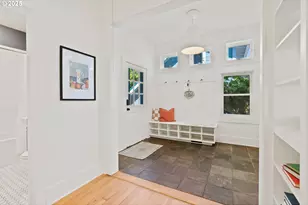 1912 NE 11th Ave, Portland, OR 97212 - Photo 12