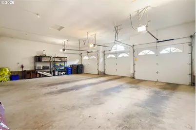 18078 Crest Ct, Oregon City, OR 97045 - Photo 36