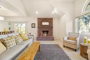 18078 Crest Ct, Oregon City, OR 97045 - Photo 6