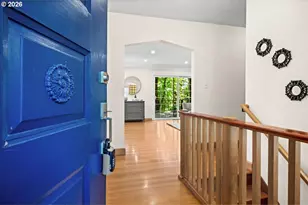 10332 SW Lancaster Rd, Portland, OR 97219 - Photo 6