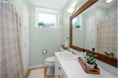 10332 SW Lancaster Rd, Portland, OR 97219 - Photo 34