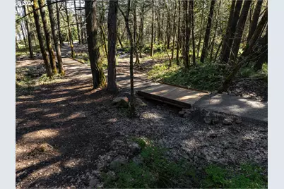455 Country Club Rd, Hood River, OR 97031 - Photo 36