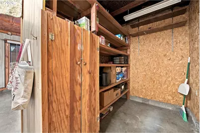 1753 Elkay Dr, Eugene, OR 97404 - Photo 28