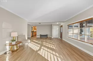 2324 13th St, North Bend, OR 97459 - Photo 10