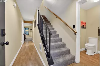 7169 SW Sagert St #107, Tualatin, OR 97062 - Photo 4