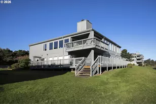 1987 Gearhart Green Dr, Gearhart, OR 97138 - Photo 2