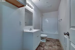 259 20th Ave, Longview, WA 98632 - Photo 6