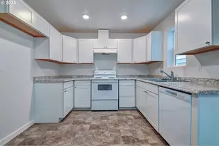 259 20th Ave, Longview, WA 98632 - Photo 4