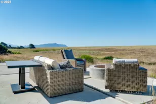 89026 Ocean Dr, Warrenton, OR 97146 - Photo 40