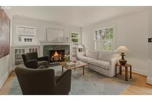 1002 SE 54th Ave, Portland, OR 97215 - Photo 4