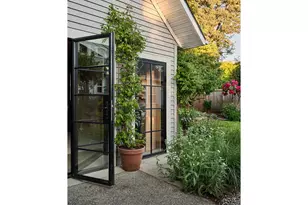 1002 SE 54th Ave, Portland, OR 97215 - Photo 24