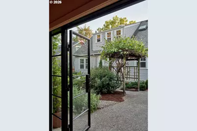 1002 SE 54th Ave, Portland, OR 97215 - Photo 30