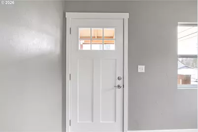 1641 SE Marsters Ave, Roseburg, OR 97470 - Photo 14