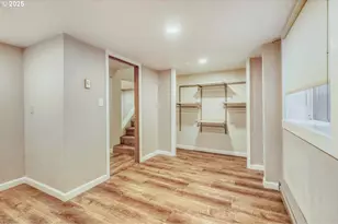 907 NW 44th St, Vancouver, WA 98660 - Photo 18