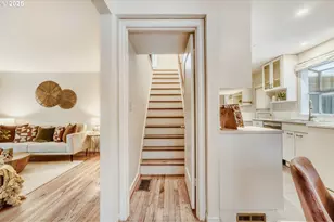 907 NW 44th St, Vancouver, WA 98660 - Photo 4