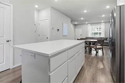 15564 NW Linder St, Portland, OR 97229 - Photo 12