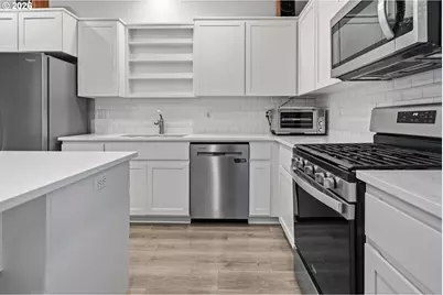 15564 NW Linder St, Portland, OR 97229 - Photo 14