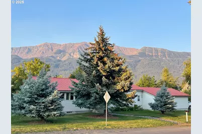 100 W 10th St, Joseph, OR 97846 - Photo 2