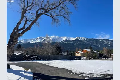 100 W 10th St, Joseph, OR 97846 - Photo 4