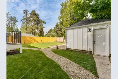 7306 N Newell Ave, Portland, OR 97203 - Photo 20