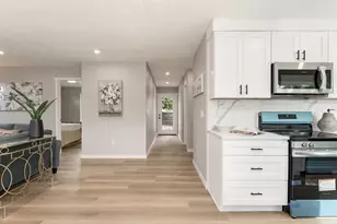 7306 N Newell Ave, Portland, OR 97203 - Photo 2
