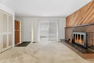 12140 SW Camden Ln, Beaverton, OR 97008 - Photo 6