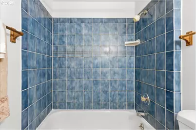 12140 SW Camden Ln, Beaverton, OR 97008 - Photo 28