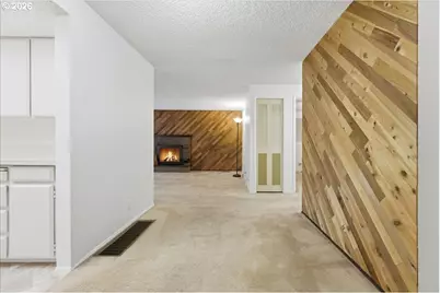 12140 SW Camden Ln, Beaverton, OR 97008 - Photo 10