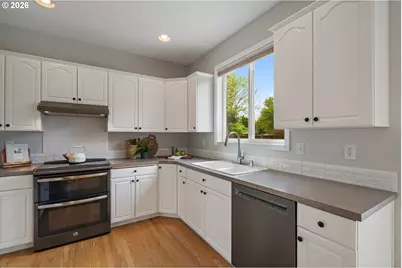 17700 NE 28th St, Vancouver, WA 98682 - Photo 12