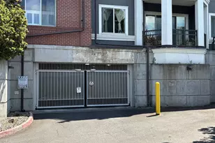 196 SE Spokane St, Portland, OR 97202 - Photo 24