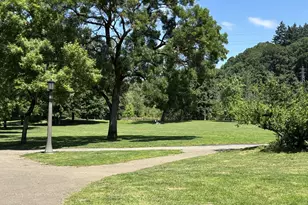 196 SE Spokane St, Portland, OR 97202 - Photo 20